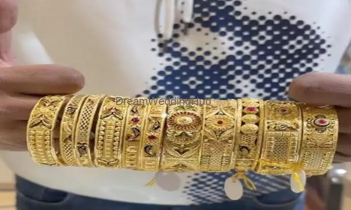 Suresh Jewelers
