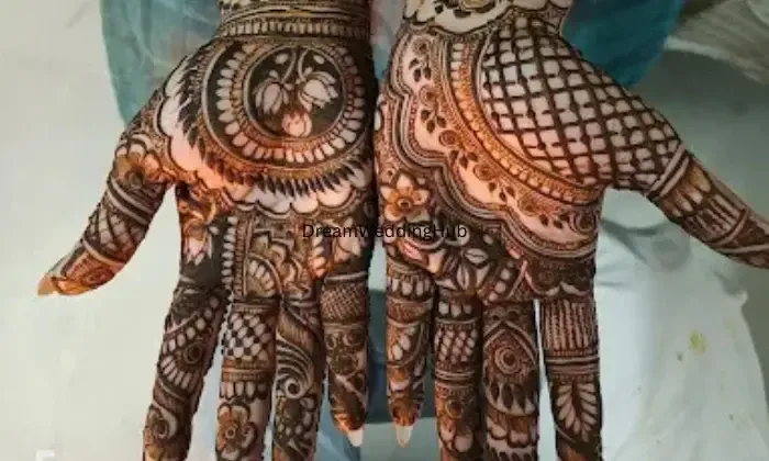 Suresh Mehandi Art