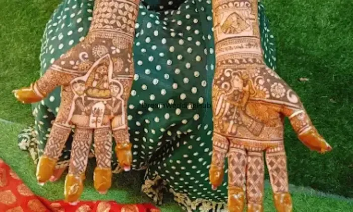 Sushma Mhendi Art