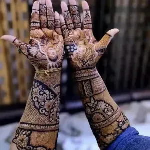 Sushmita Mehendi Artist