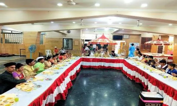Swadisht Caterers In Mumbai, Santacruz East
