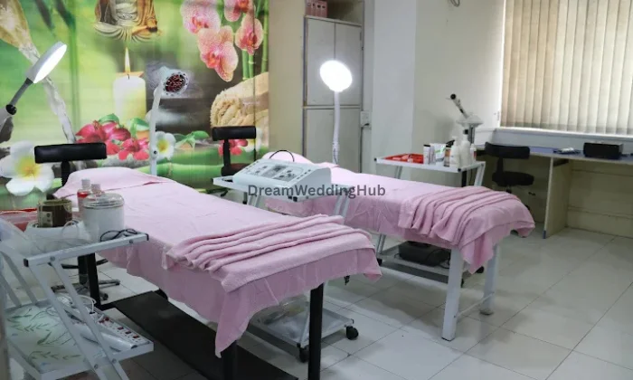 Swamini Beauty Clinic