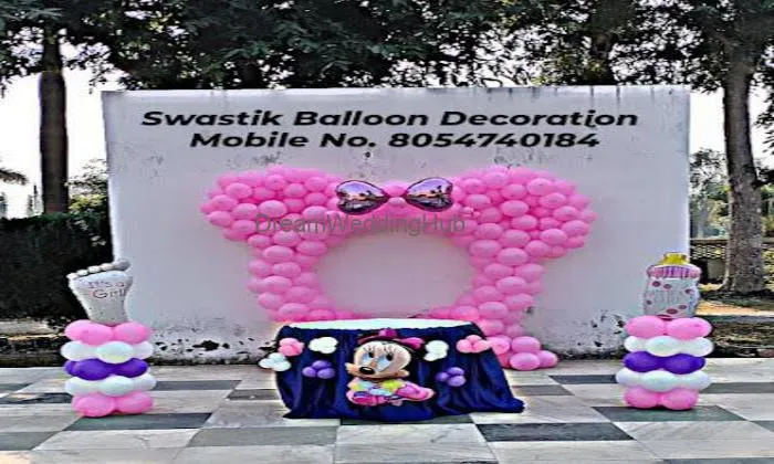 Swastik Balloon Decoration