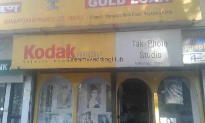 Tak Photo Studio