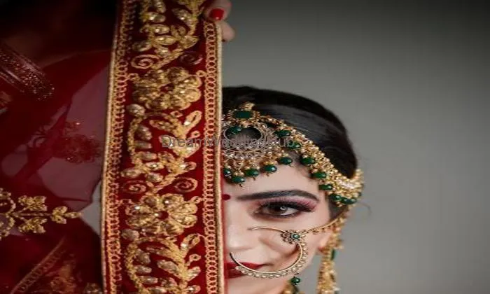 Tania Kataria Makeup Artist