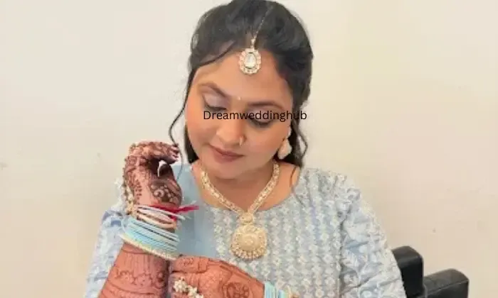 Tanishka Makeup And Hair Artist Tanishka Makeup And Hair Artist