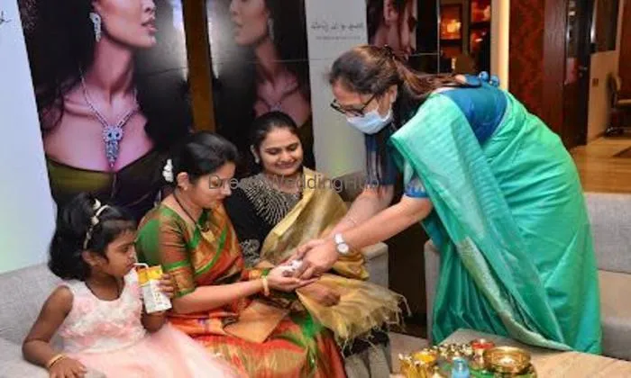 Tanishq Jewellery - Pune - Kothrud Tanishq Jewellery - Pune - Kothrud