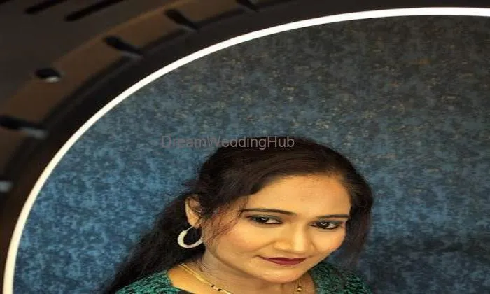 Tanuja Best Makeup Artist In Belgaum