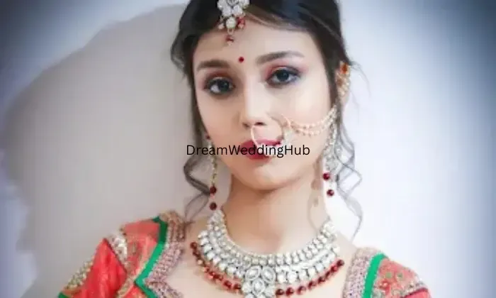 Tarun Beauty Parlour