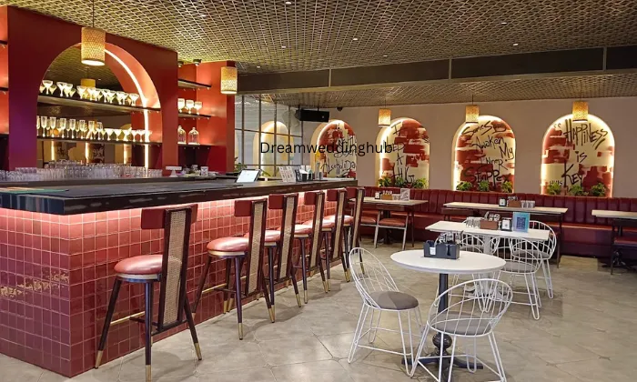 Tavisa Bar
