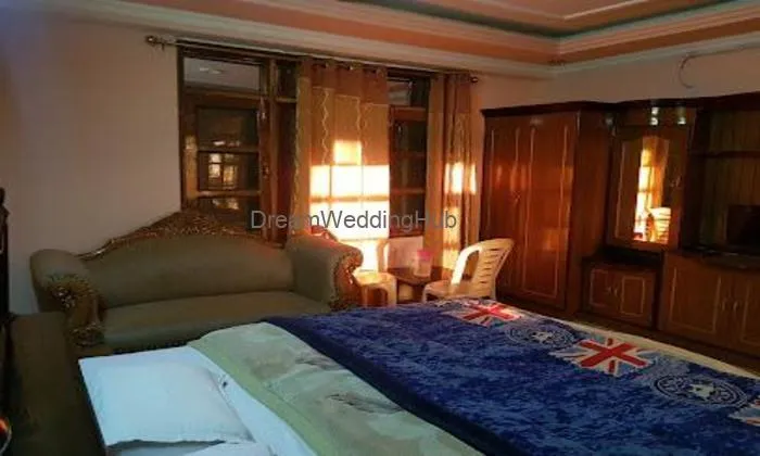 Tempo Traveller Hire | Car Hire |ghari Tours & Travels