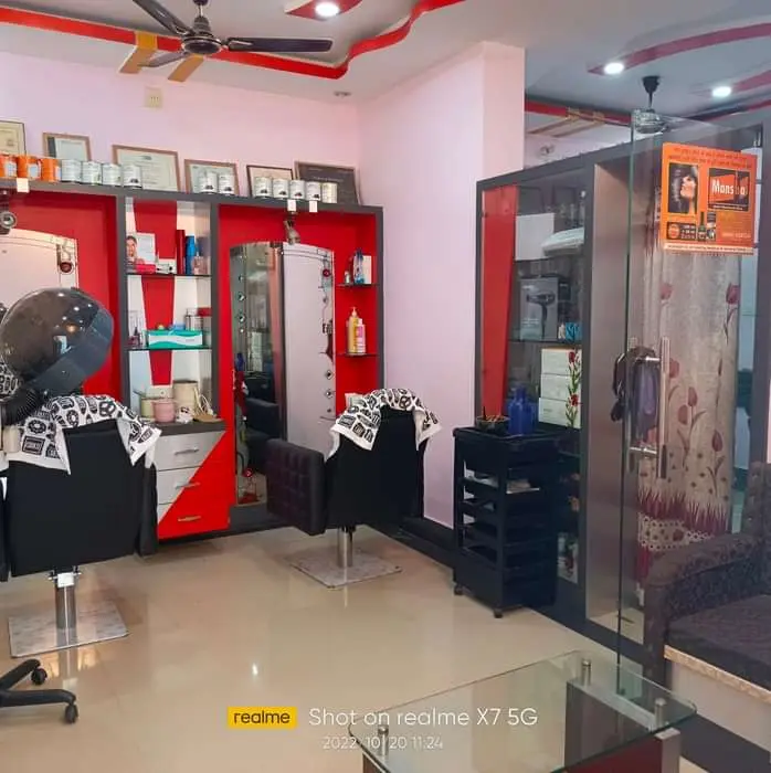 Teya Beauty Parlour