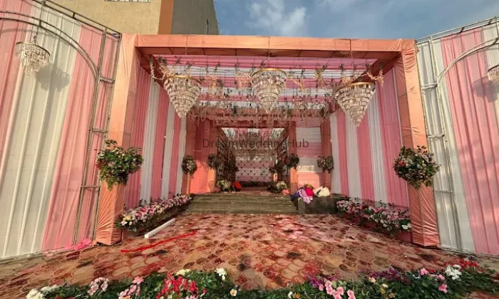 The Balloon Decor
