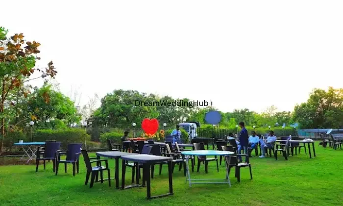 The Brickyard Resort