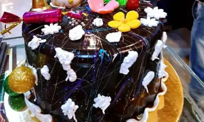 The Cake Tower