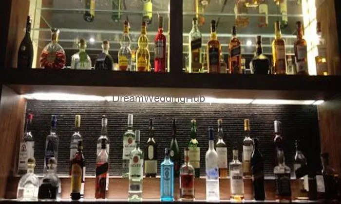 The Edition - Library Bar