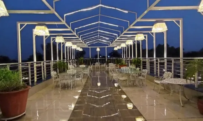 The Empire Resort
