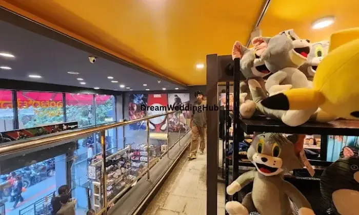 The Entertainment Store