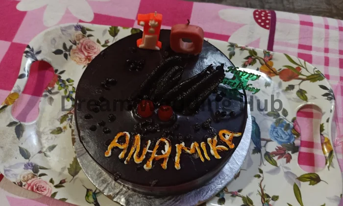 The Flying Cakes