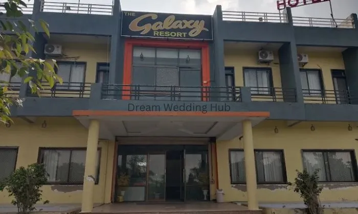 The Galaxy Resort And Restaurant