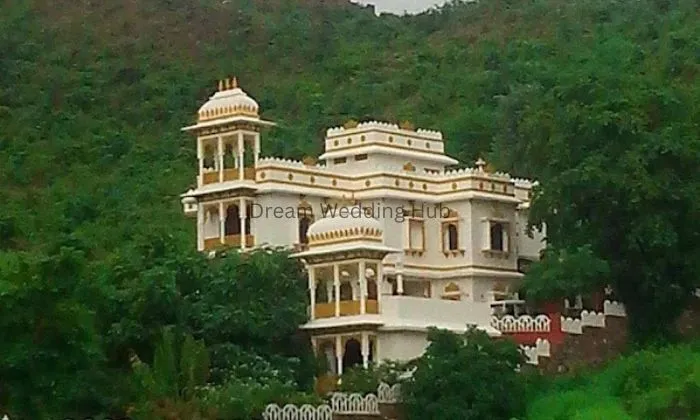 The Garh Ghasiyar Farm Resort