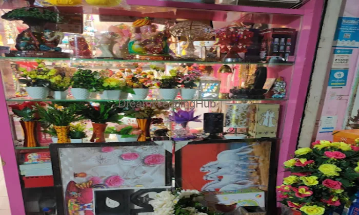 The Gift Basket - Gift Shop