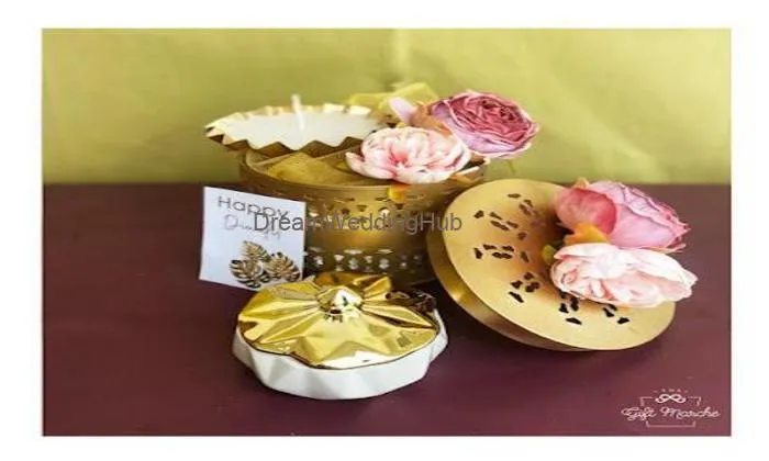 The Gift Marche The Gift Marche