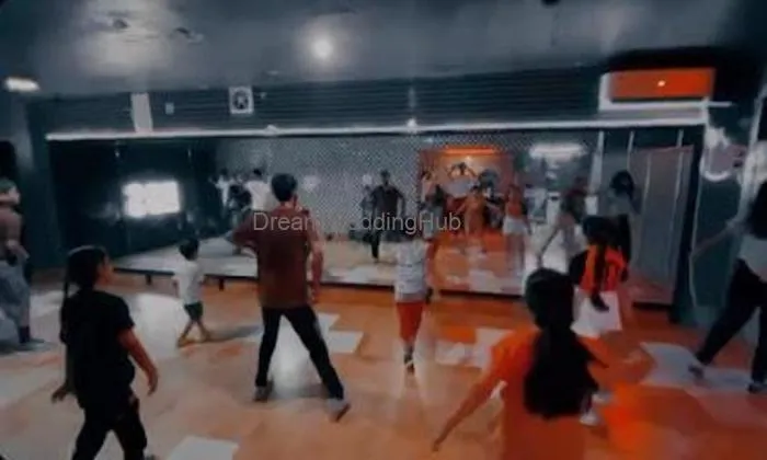 The Hiphop Dance School