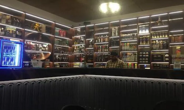 The Liquor House Restaurant And Bar