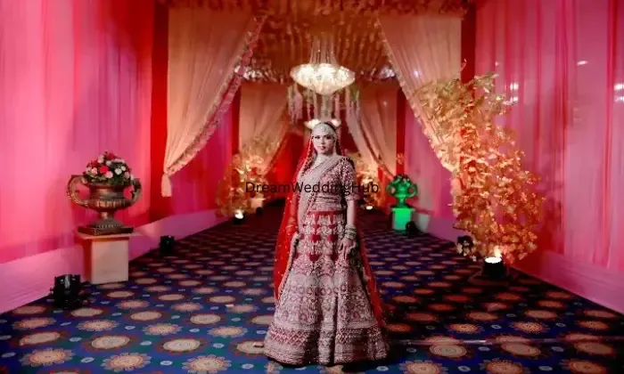 The Merry Weddingss