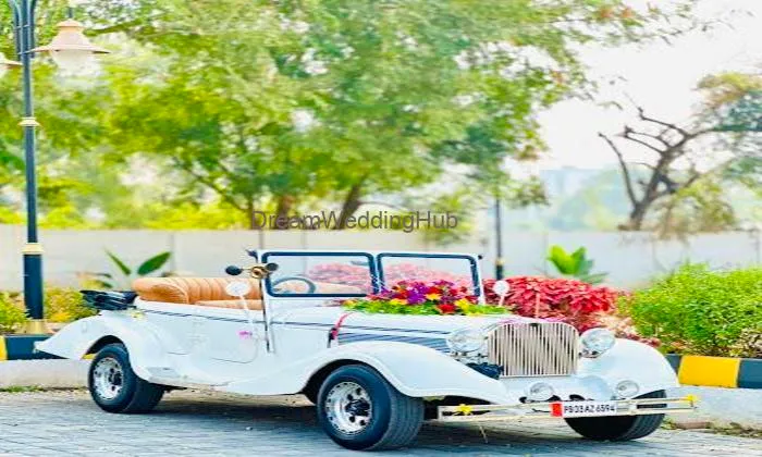 The Vintage Car