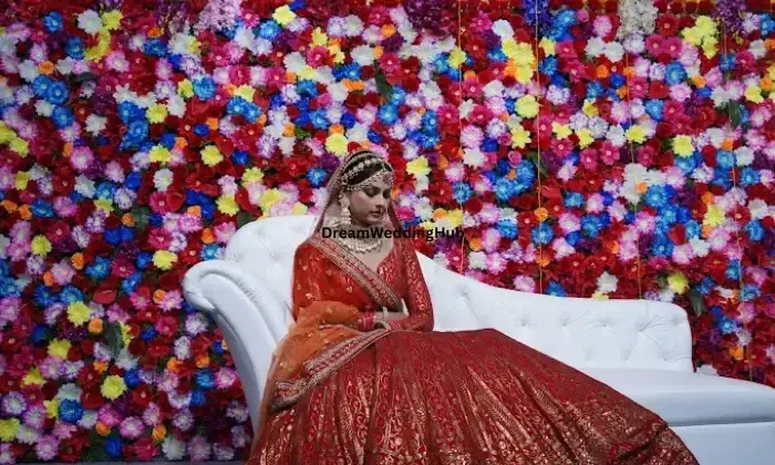 The Wedding Clicker