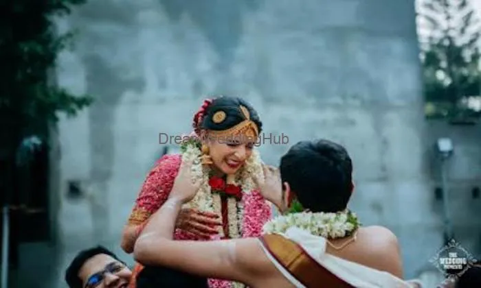 The Wedding Moments