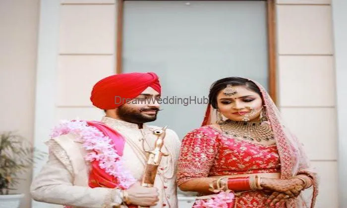 The Wedding Photo Studio I Wedding Photographer I Best Wedding Photographer