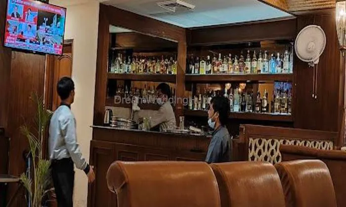 The Yellow Chilli - Pacific Mall, Kaushambi