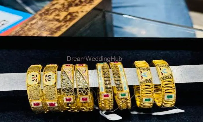 Thoufeeq Gold And Diamonds