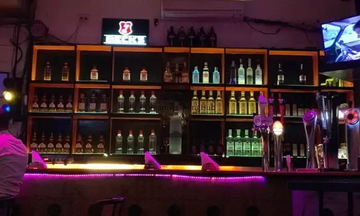 Tight  Bar