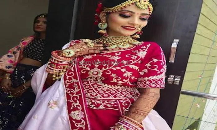 Tina Solanki Hair & Makeup