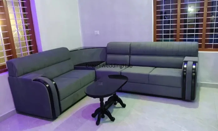 Top End Furniture/