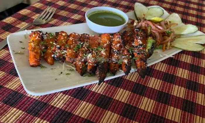Top In Town Bar And Restaurant