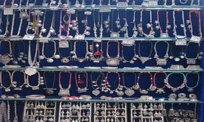 Traditional And Antique Jewellery