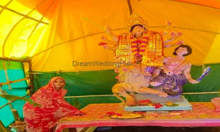 Trimurti Photo Studio & Colour Lab