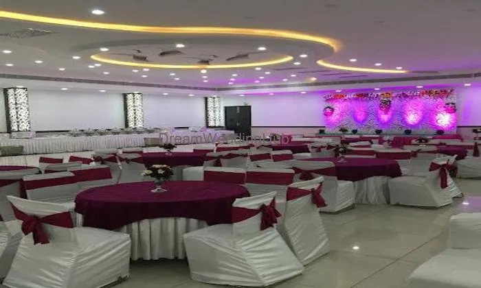 Triraj Vatika