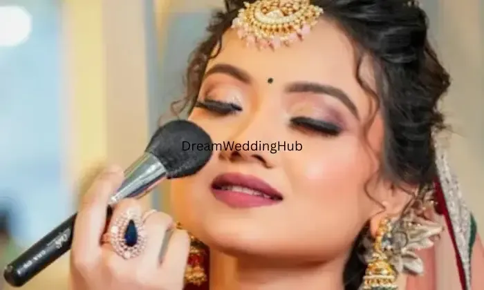 Trisha Beauty Parlour