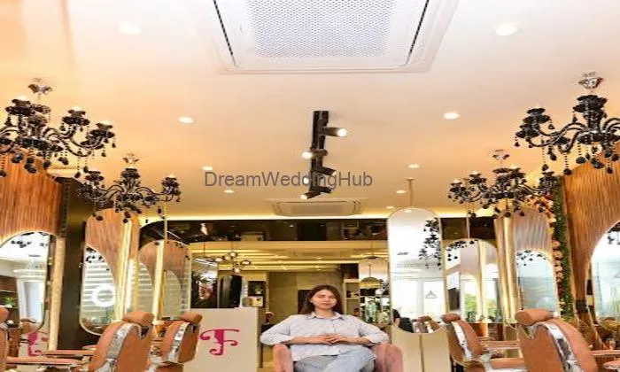 True Faces Salon