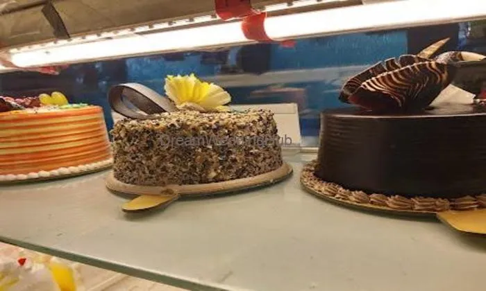 Trupti Bakery, Baker's Cottage