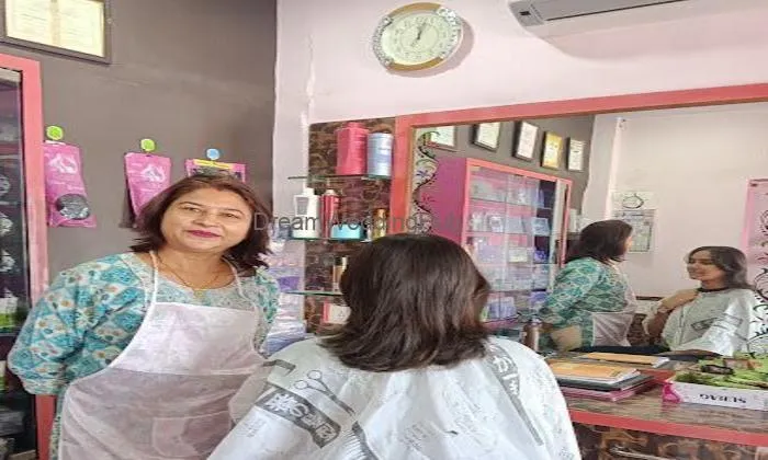 Tulsi Beauty Parlour