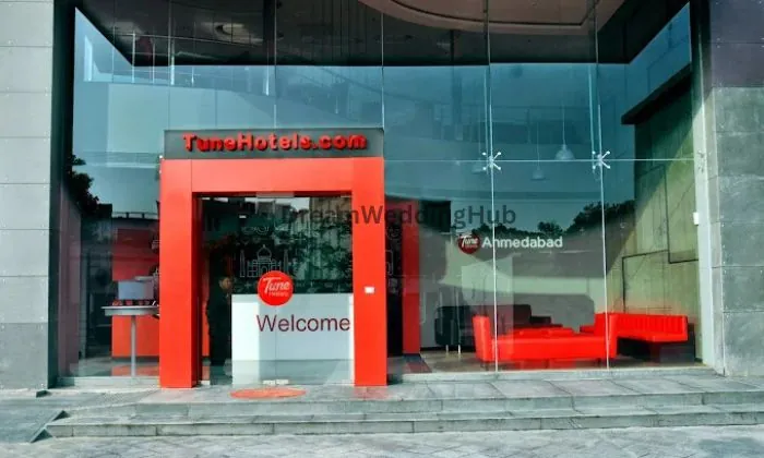 Tune Hotels