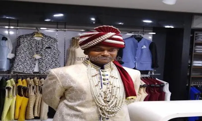 U & I Family Fashion Wear