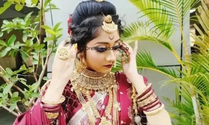 Ujjwalas Beauty Lock